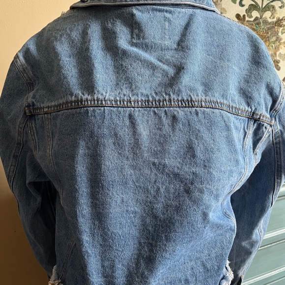 LOVE TREE DISTRESSED DENIM JACKET - Picture 4 of 5